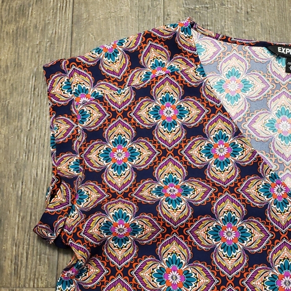 Express Shirt - Picture 4 of 7